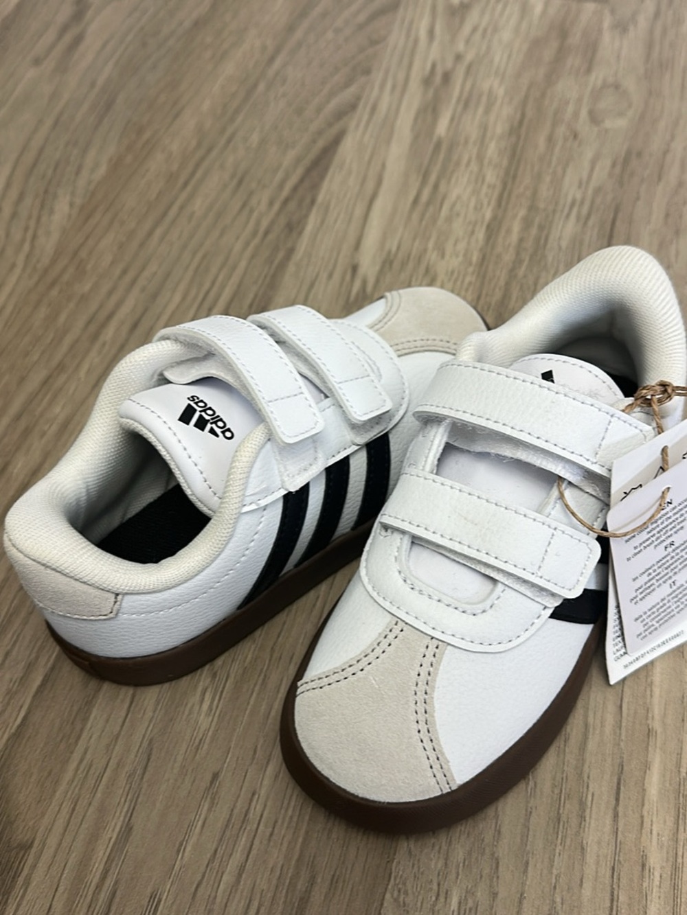 NWT- adidas Kids White Sneakers with Black Stripes and Brown Sole